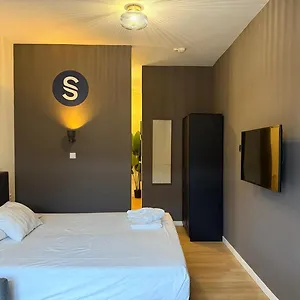 central-studios-the-hague.thehaguehotels.net/